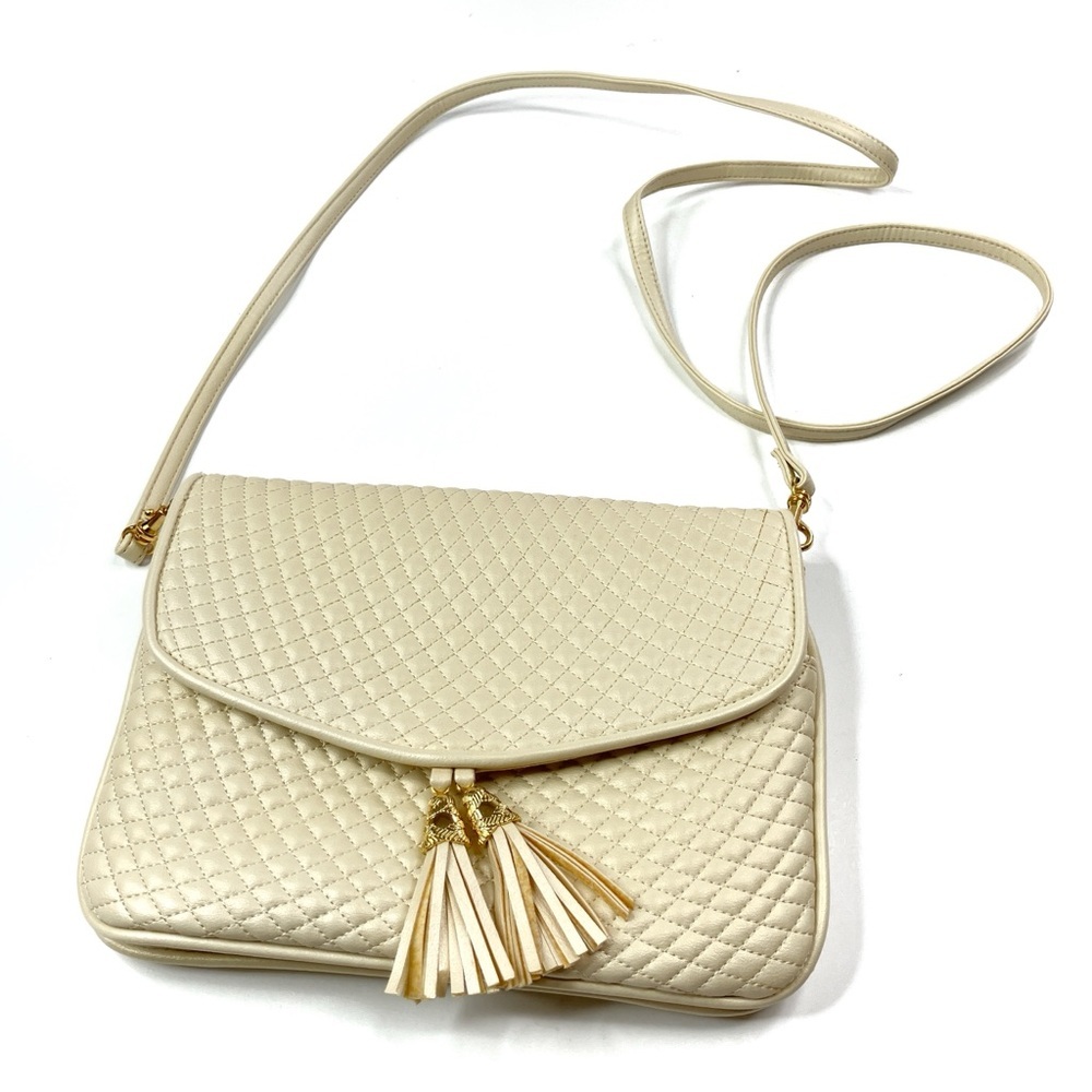 3/$30 Worthington | Vintage Cream Quilted Tassel Long Strap Small Purse SEE DESC